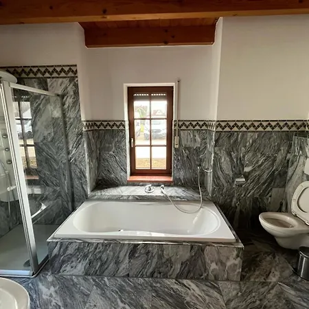 Haus Ivan Pensionat *